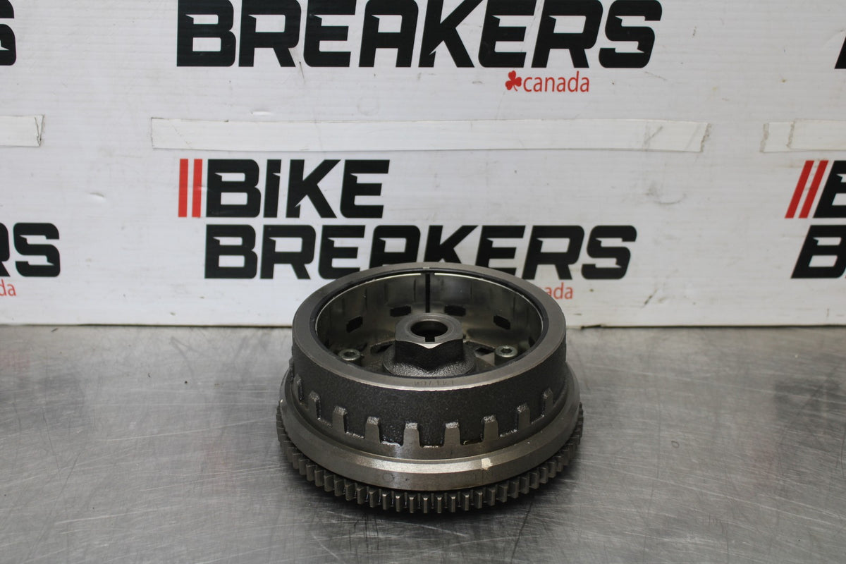 05-09 SUZUKI BOULEVARD C90 MAGNETO ALTERNATOR GENERATOR FLYWHEEL ROTOR BB918