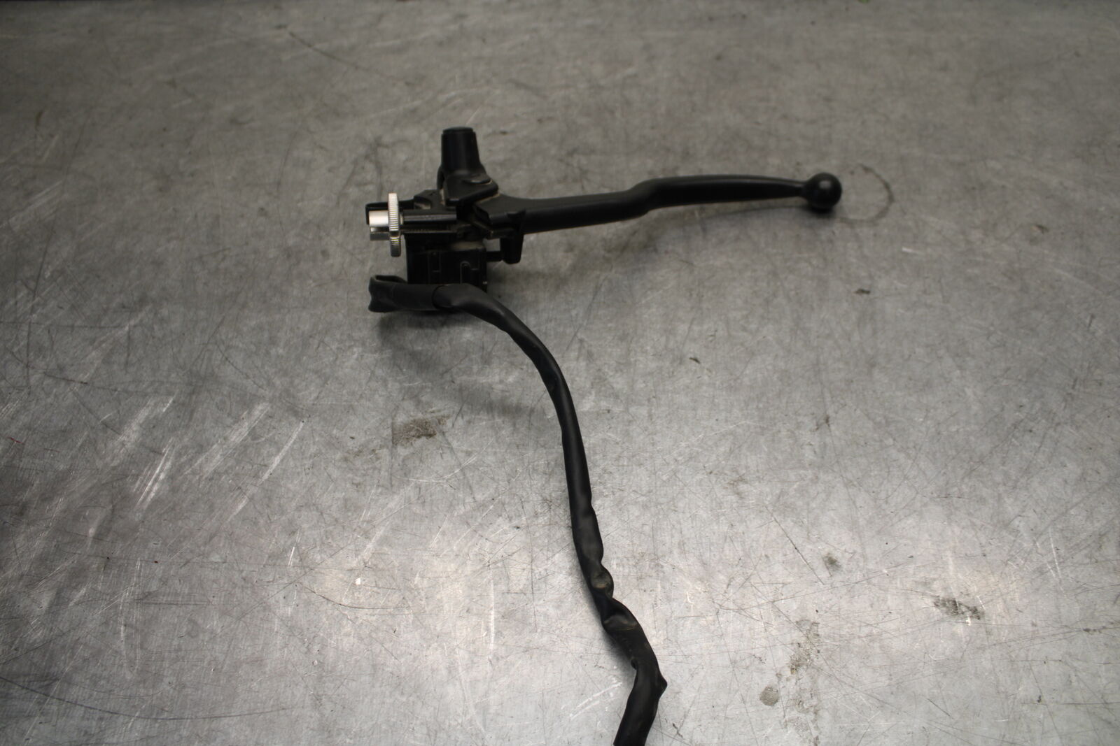 22-24 YAMAHA XSR900 CLUTCH PERCH MOUNT WITH LEVER BB683