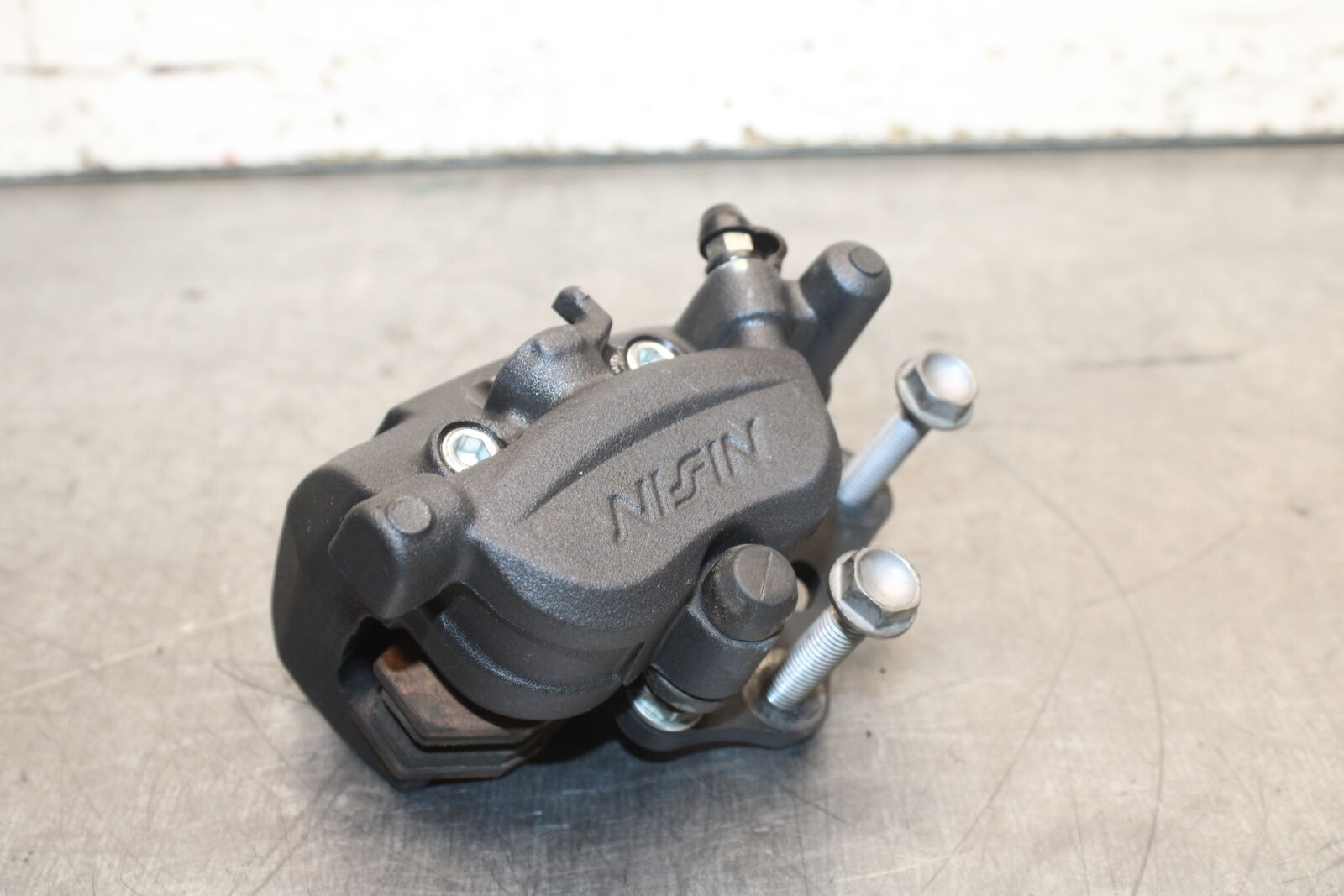 18-23 KAWASAKI NINJA 400 EX400 ABS RIGHT FRONT BRAKE CALIPER BB747