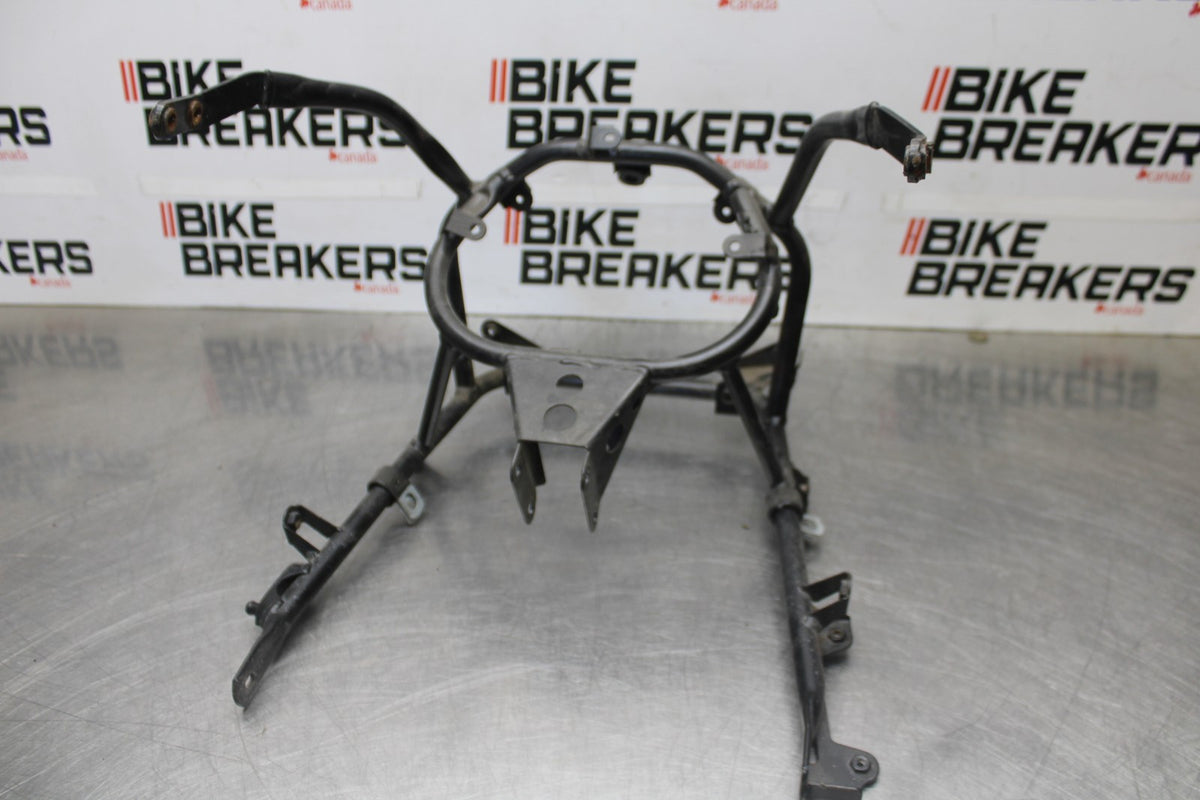 05 DUCATI SUPERSPORT 800 UPPER FAIRING MIRROR GAUGES STAY BRACKET BB913