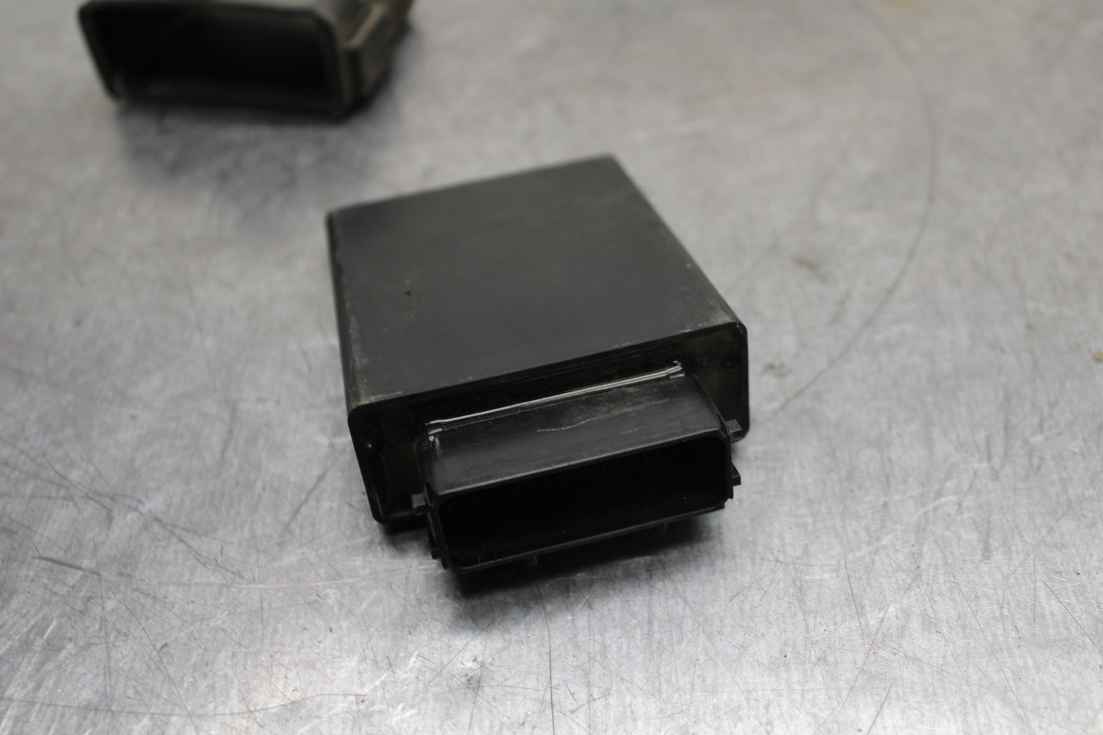 19-24 YAMAHA R3 ECU COMPUTER CONTROLLER UNIT BLACK BOX ECM CDI  BB736