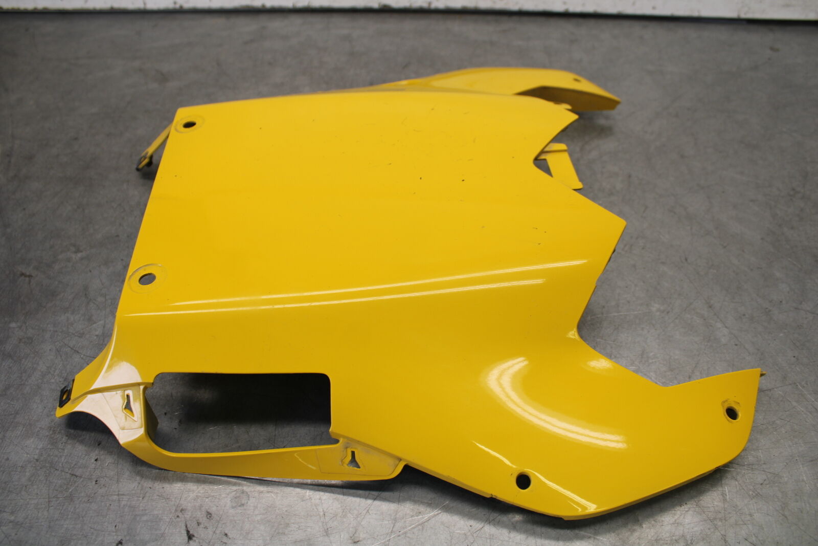 08-16 YAMAHA YZF R6 REAR BACK TAIL UNDERTAIL FAIRING COWL FENDER OEM BB665