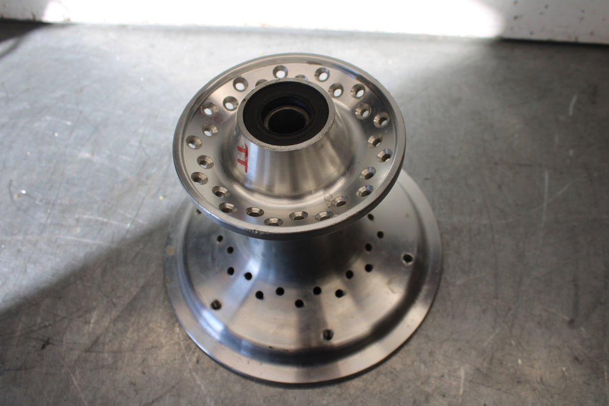 98-02 HONDA SHADOW AERO 1100 FRONT HUB WHEEL HUB BB164