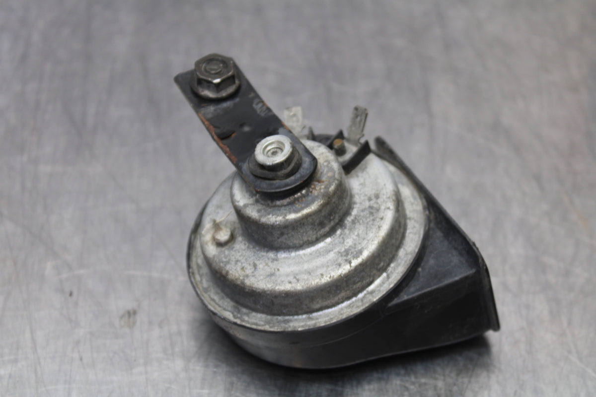 04-09 SUZUKI GS500F HORN SIGNAL BB165