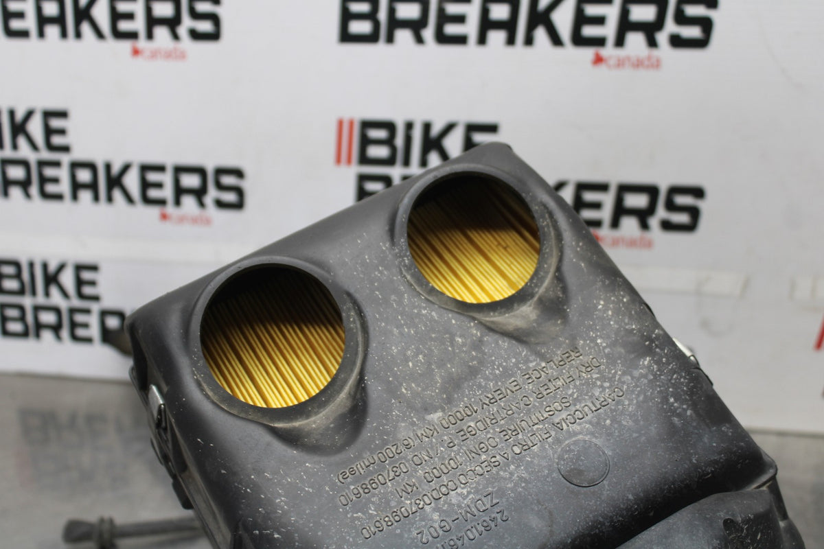 05 DUCATI SUPERSPORT 800 AIRBOX AIR INTAKE FILTER BOX BB913