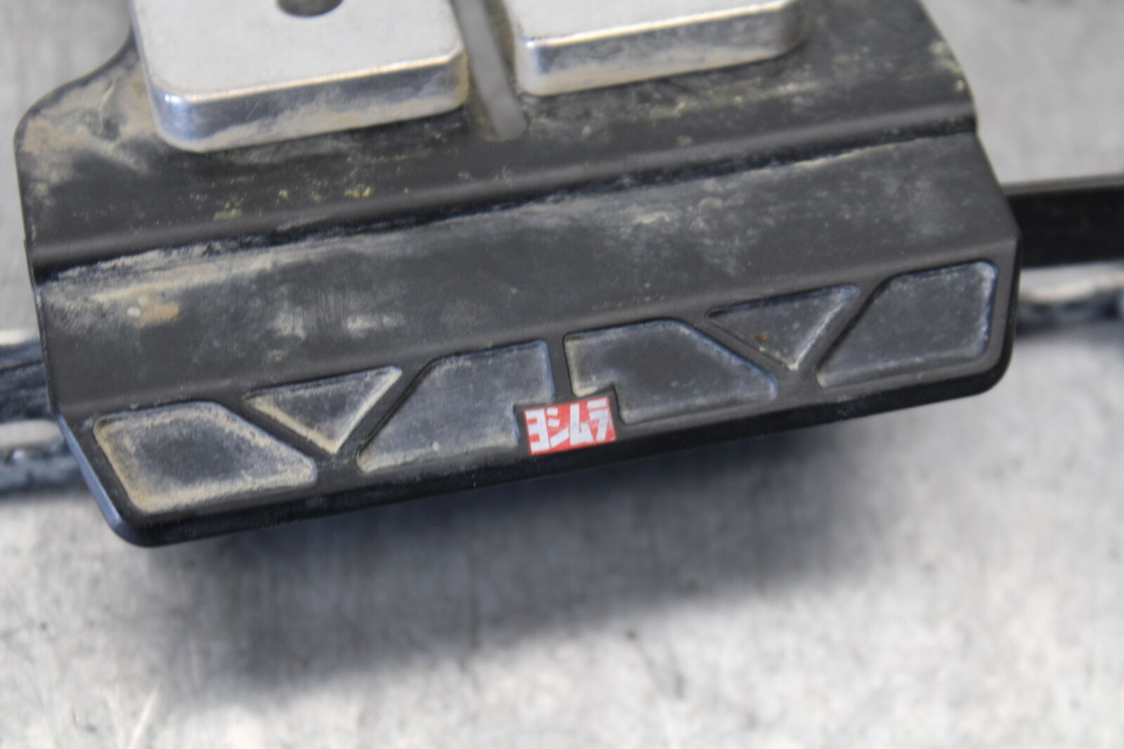08-16 YAMAHA YZF R6 AFTERMARKET FENDER ELIMINATOR LICENSE PLATE BRACKET BB665
