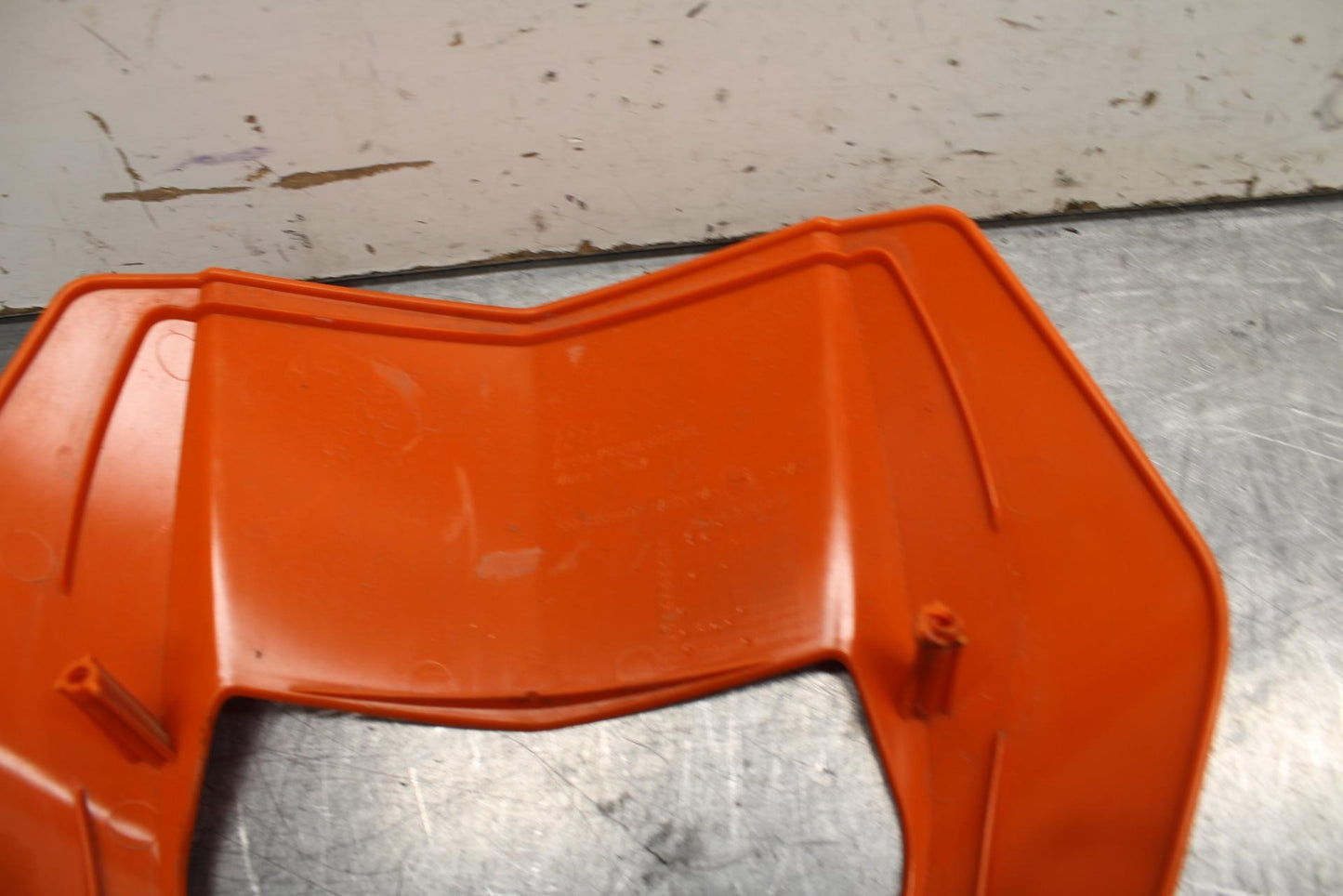 16-18 KTM 690 DUKE ORANGE FRONT UPPER NOSE FAIRING COWL SHROUD BB631