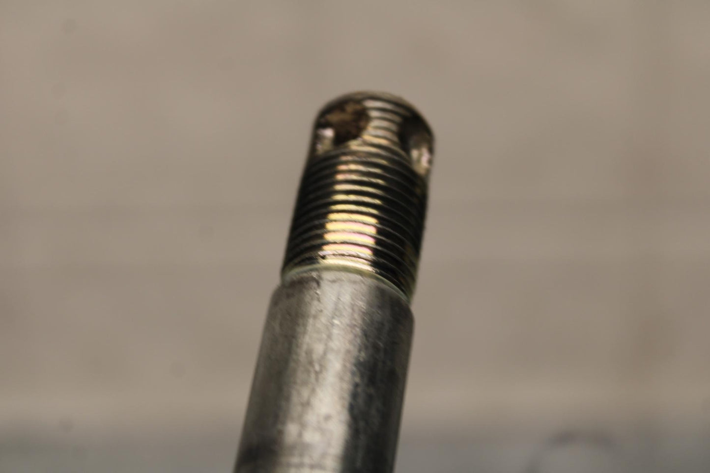 19-22 KAWASAKI Z400 REAR AXLE BACK WHEEL RIM PIVOT BOLT AXEL BB586