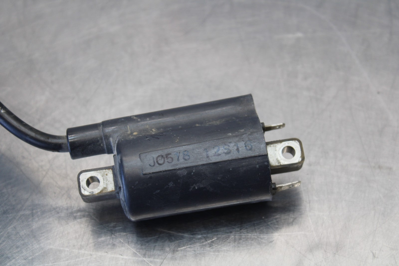 08-18 KAWASAKI KLR650 IGNITION COIL SPARK PLUG CAP  BB183