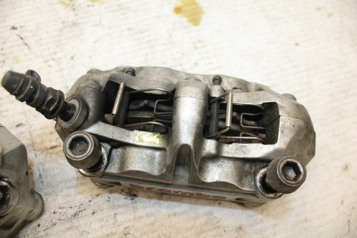 08-11 TRIUMPH SPEED TRIPLE RIGHT LEFT FRONT BRAKE CALIPER SET PAIR BB366