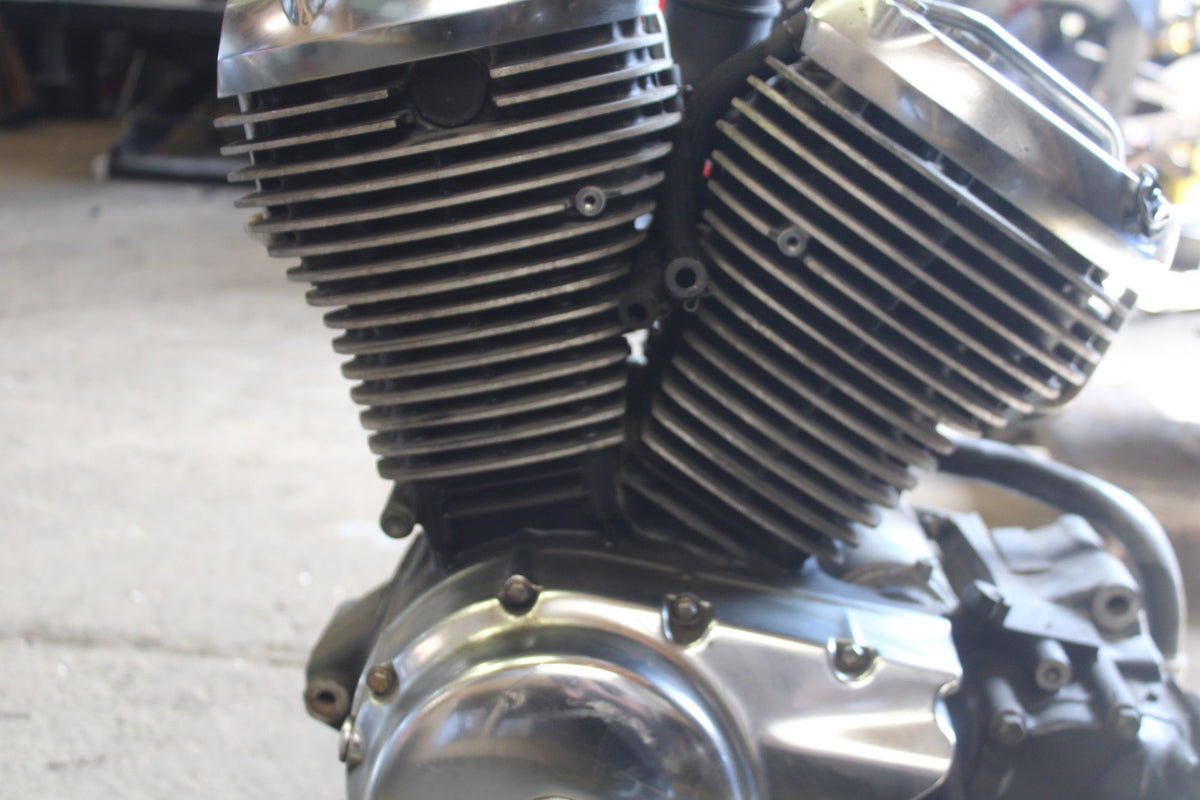 01-04 SUZUKI INTRUDER 800 ENGINE MOTOR BB00