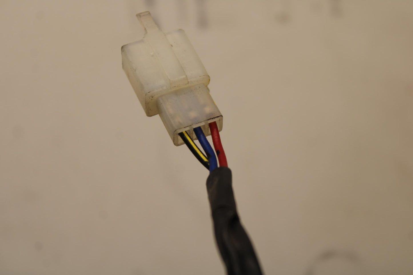 15-16 KAWASAKI EX300 REAR TAIL TAILLIGHT BACK BRAKE LIGHT BB635