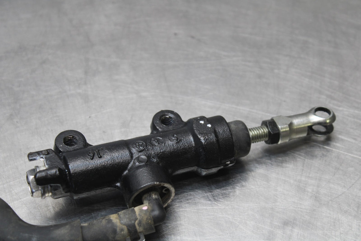 23-26 KAWASAKI NINJA ZX4RR REAR BACK BRAKE MASTER CYLINDER W RESERVOIR BB872
