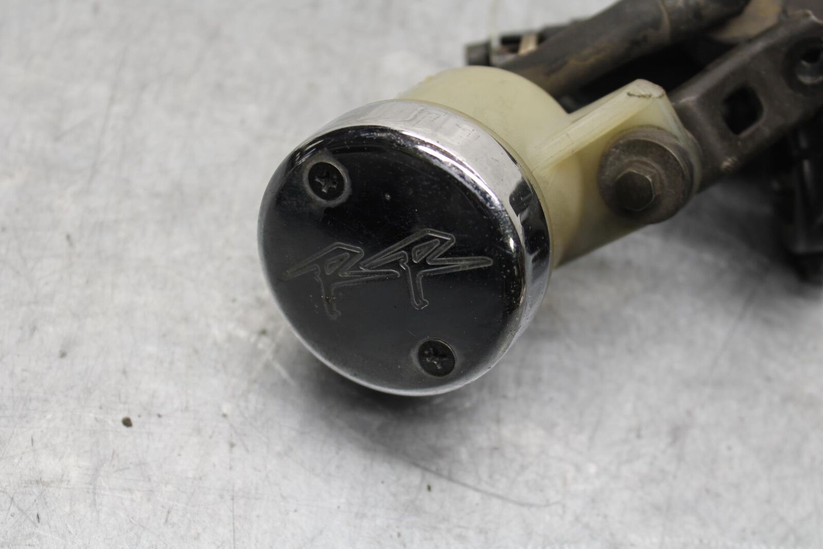 1992 Honda CBR900RR FRONT BRAKE MASTER CYLINDER BB63