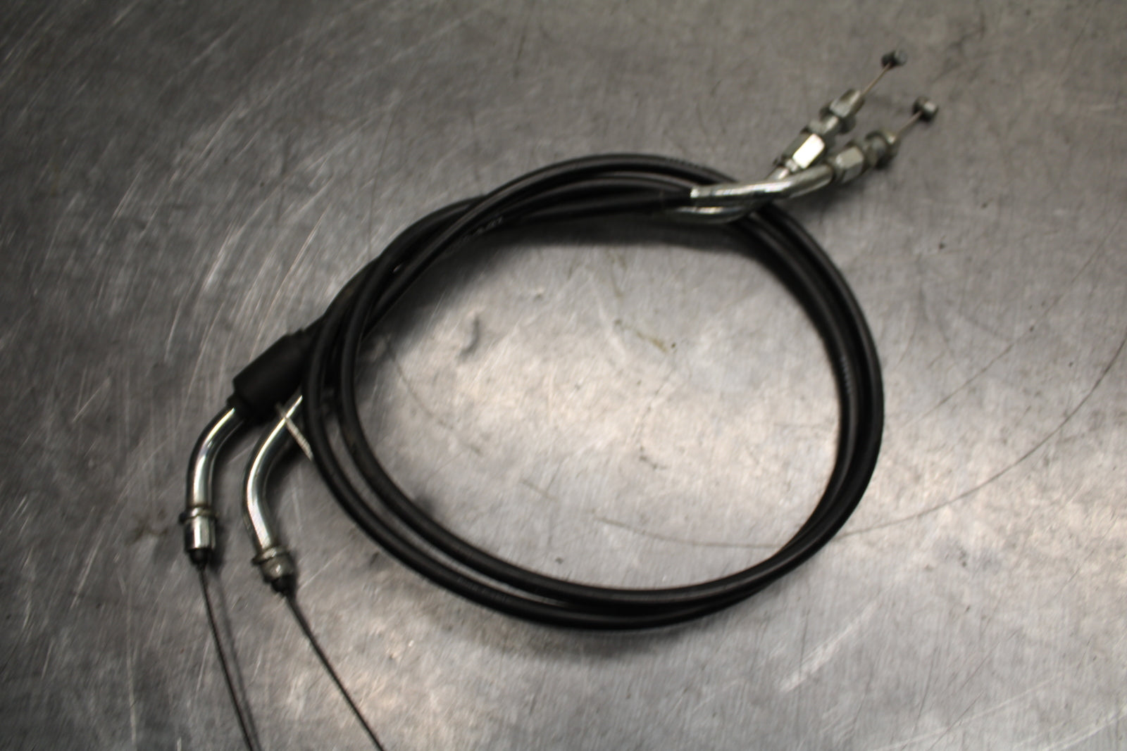 08-10 SUZUKI GSXR750 THROTTLE CABLES LINES BB119