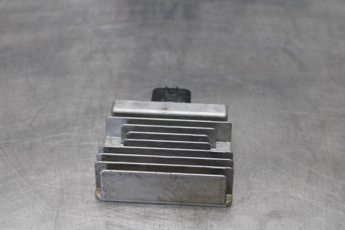 23-26 KAWASAKI NINJA ZX4RR RECTIFIER VOLTAGE REGULATOR BB872