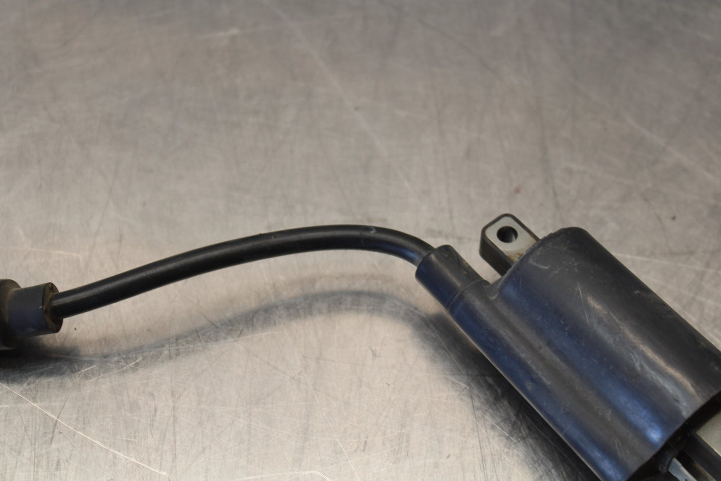 08-18 KAWASAKI KLR650 IGNITION COIL SPARK PLUG CAP  BB183