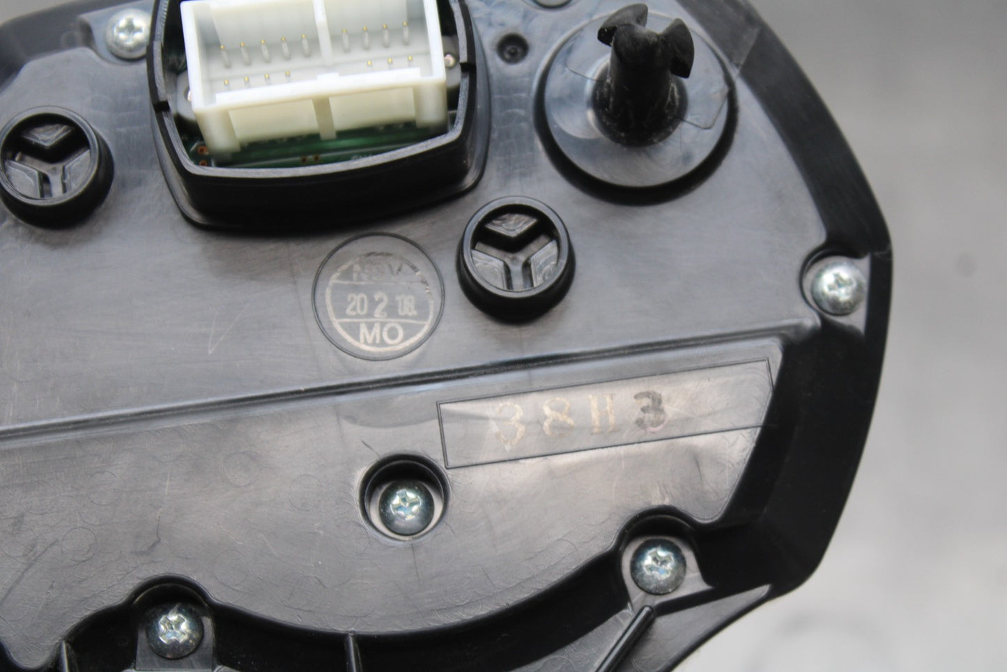 08-10 SUZUKI GSXR 600 SPEEDO GAUGES DISPLAY CLUSTER SPEEDOMETER TACHOMETER BB202