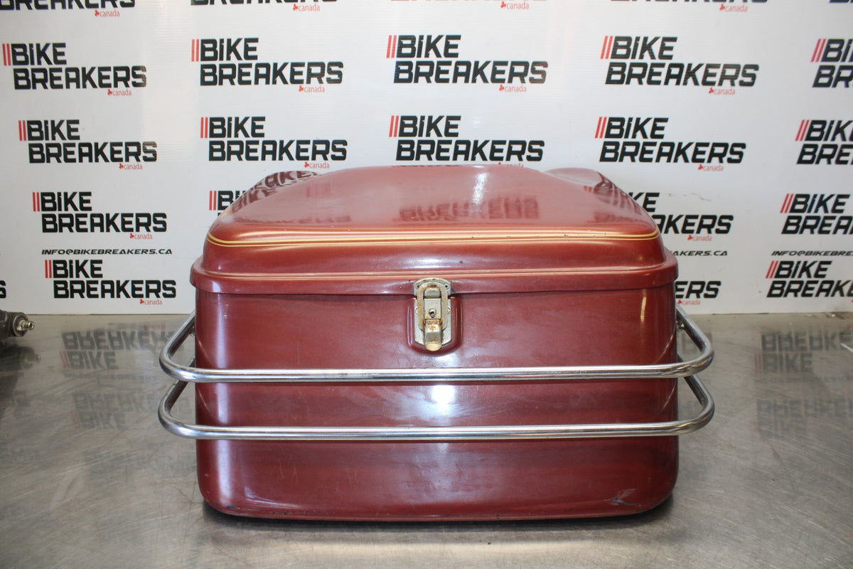 76-77 HONDA GOLDWING 1000 REAR TRUNK COMPARTMENT BB171