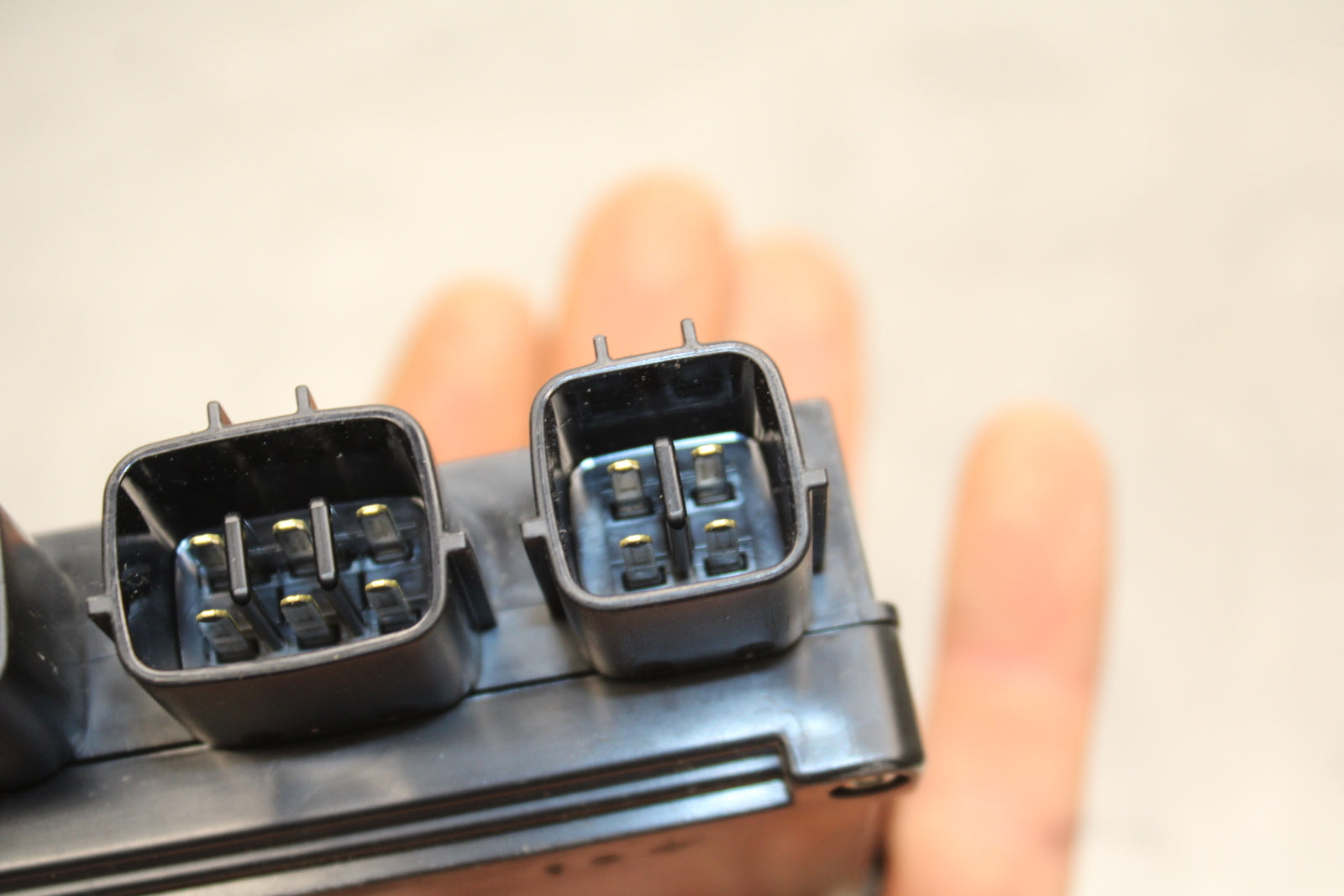 13-17 KAWASAKI NINJA ZX6R ZX636E RELAY ASSEMBLY FUSE BOX BB735