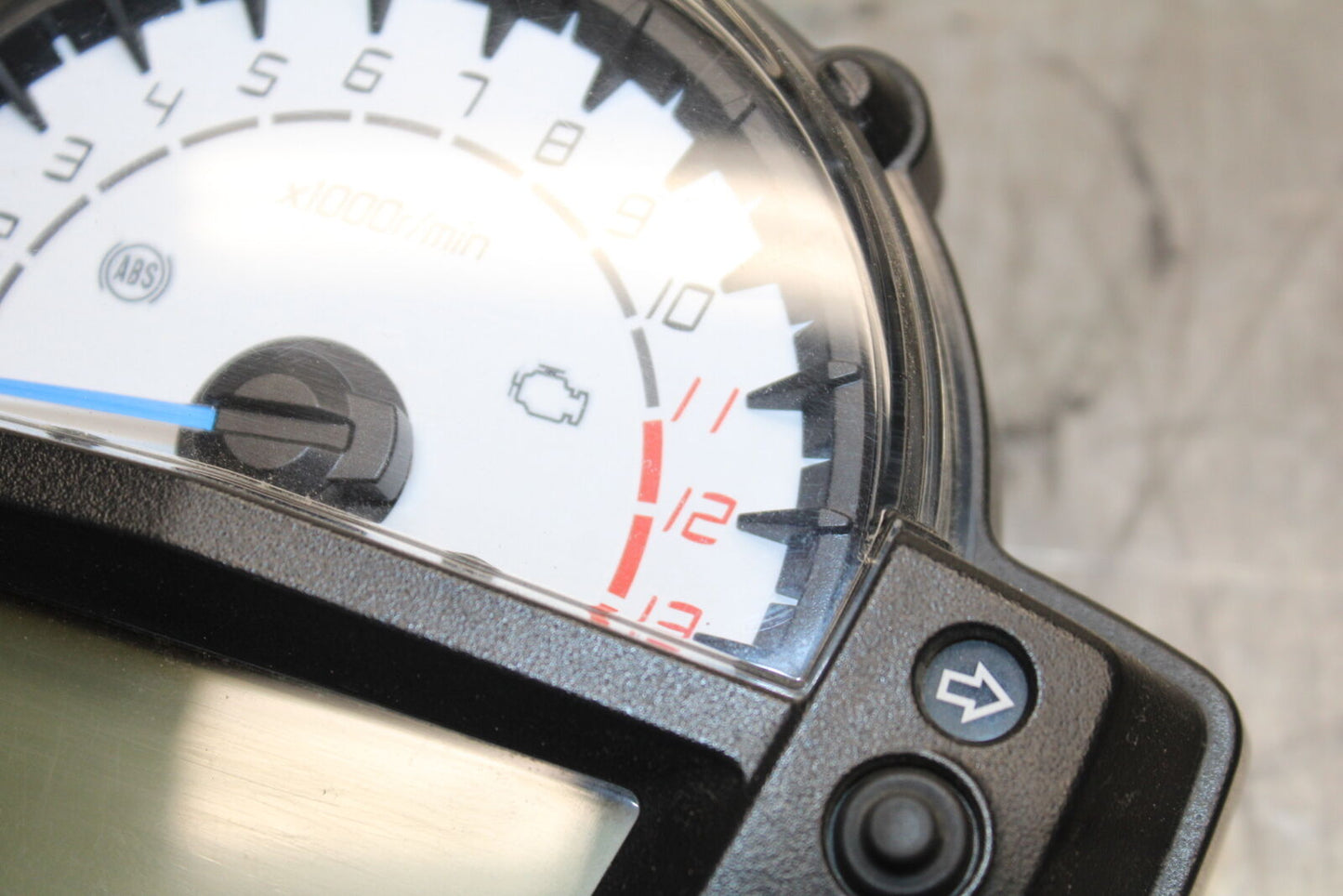 12-17 KAWASAKI ER-6N Z650 SPEEDO TACH GAUGES DISPLAY CLUSTER SPEEDOMETER BB709