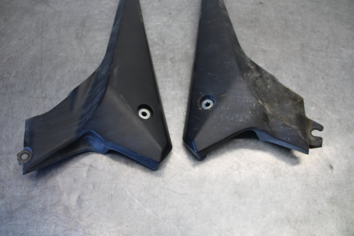 09-15 YAMAHA FZ6R RIGHT LEFT GAS FUEL TANK PANELS COVERS TRIM SET COWLS BB686