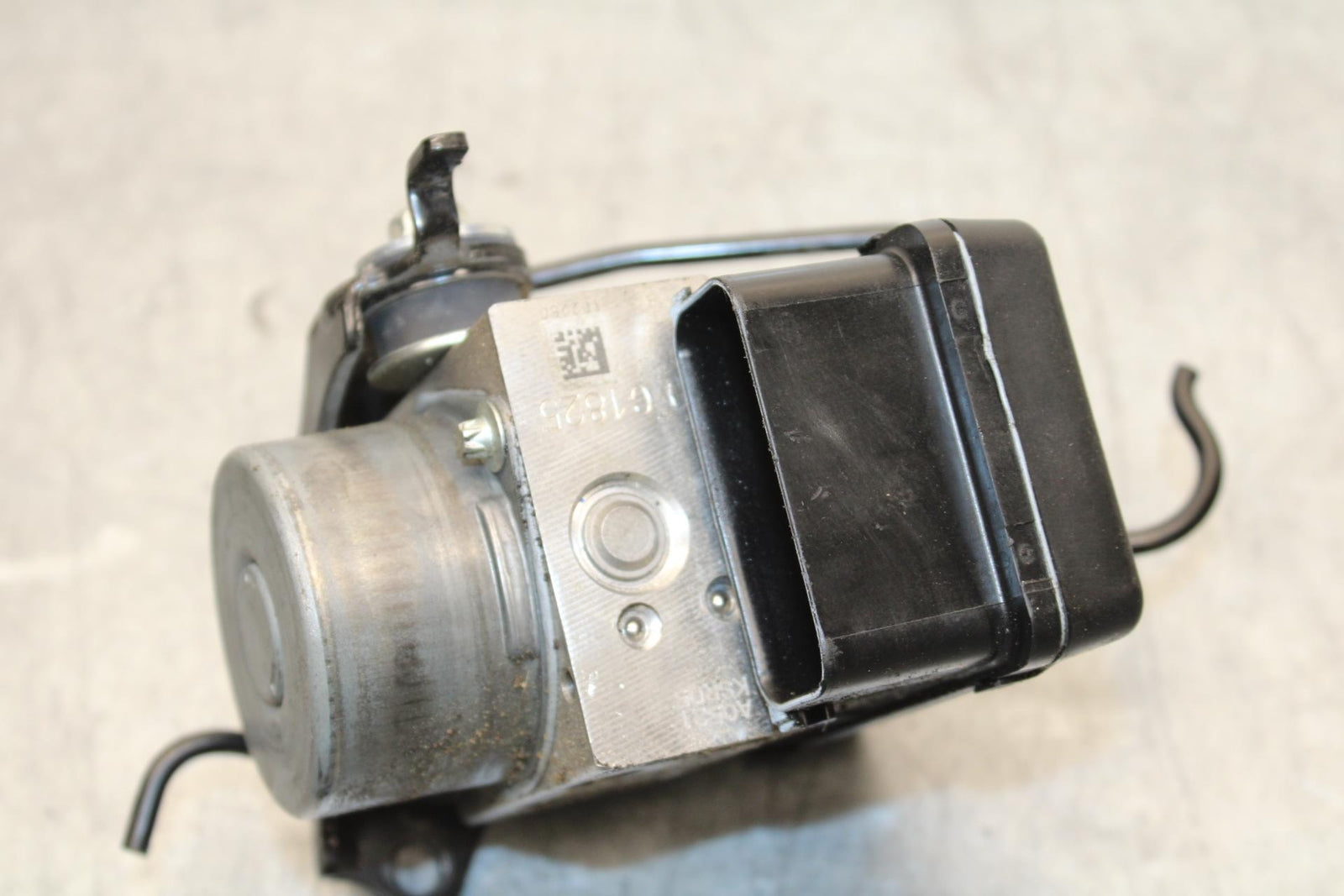 2014 Kawasaki Ninja 650 EX650E ABS PUMP UNIT MODULE BB569