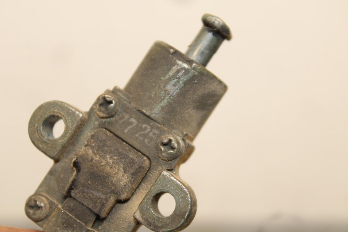 1998 Yamaha Vmax 1200 VMX1200 KICKSTAND SIDE KICK STAND SENSOR BB620