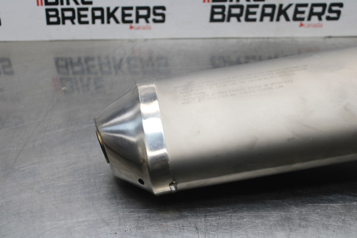 11-24 SUZUKI GSXR750 EXHAUST PIPE MUFFLER SLIP ON CAN SILENCER BB630