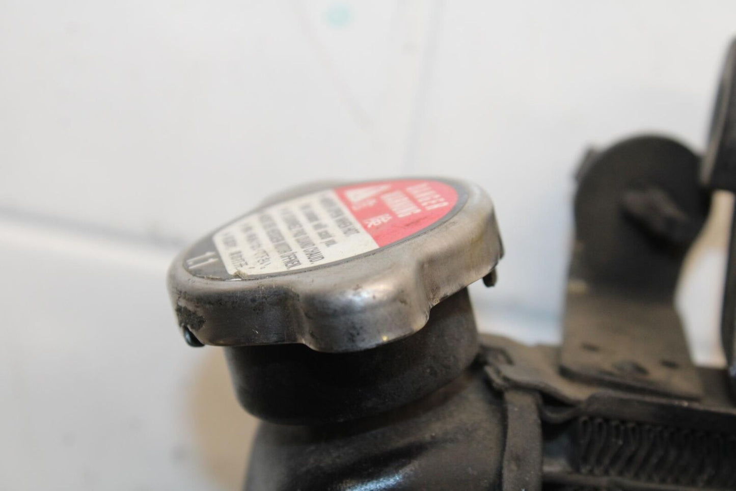 2007 Yamaha YZF R6S ENGINE RADIATOR MOTOR COOLER COOLING  BB594