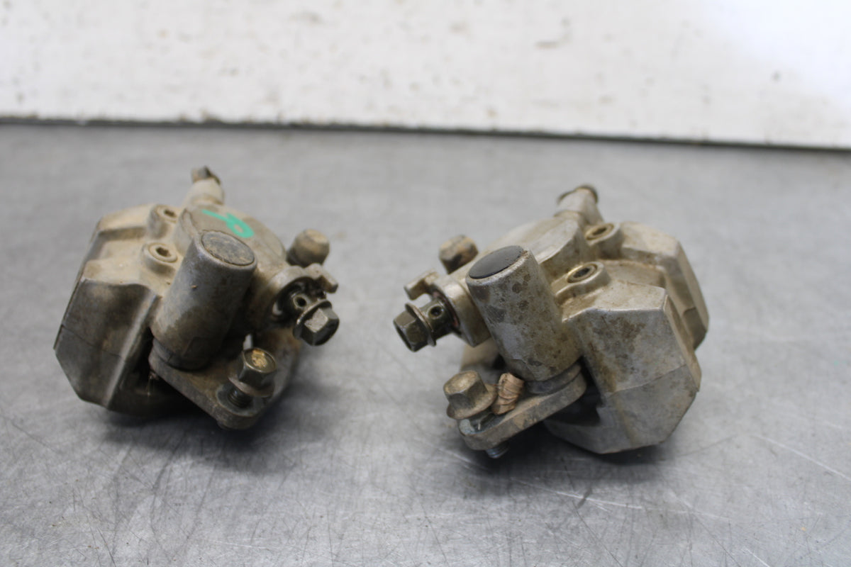 01-05 YAMAHA RAPTOR 660R LEFT RIGHT FRONT BRAKE CALIPER BB695