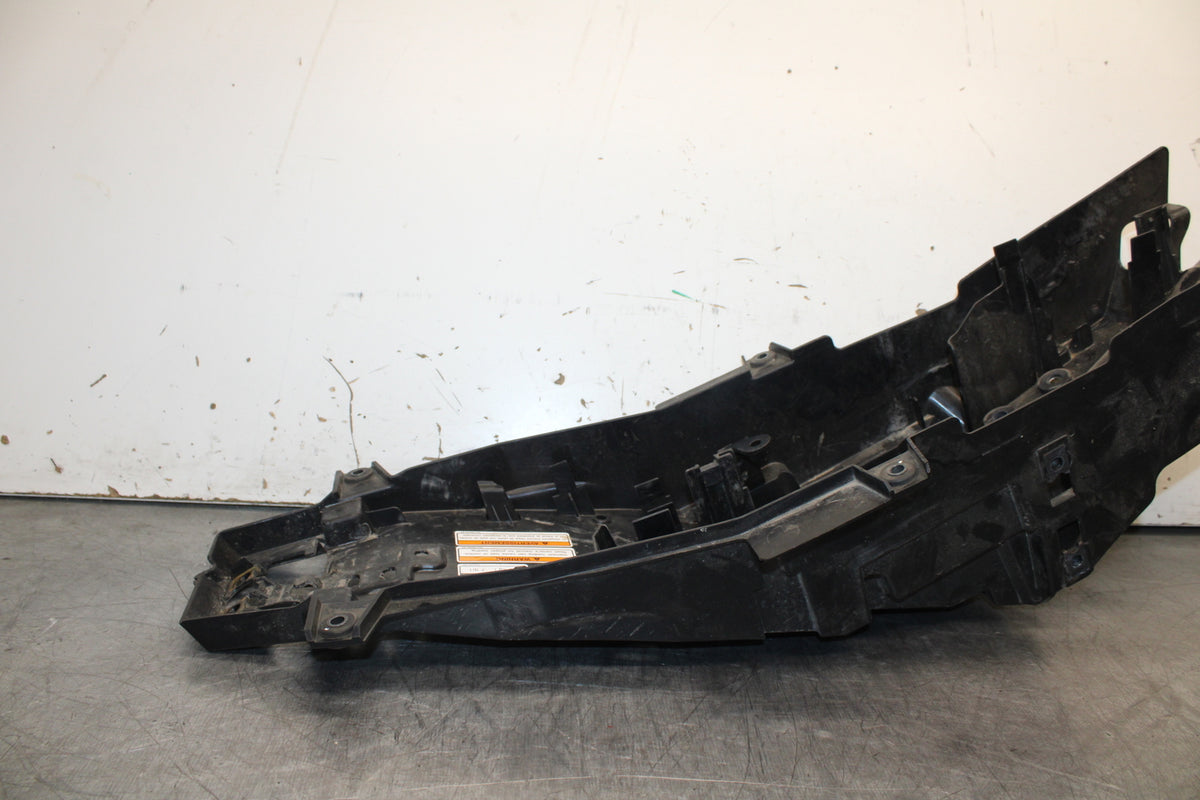 22-24 YAMAHA XSR900 REAR BACK TAIL UNDERTAIL BATTERY TRAY PLASTIC BB710