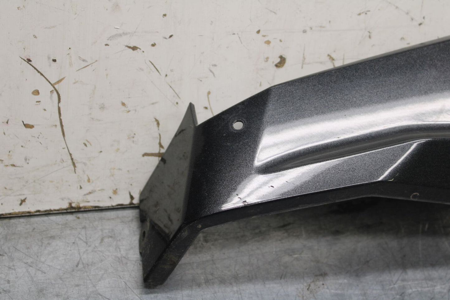 18-23 KAWASAKI NINJA 400 EX400 ABS LEFT LOWER BOTTOM BELLY SIDE FAIRING BB747