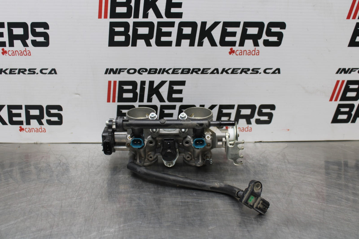22-25 YAMAHA YZF R7 MAIN FUEL INJECTORS / THROTTLE BODIES BB769