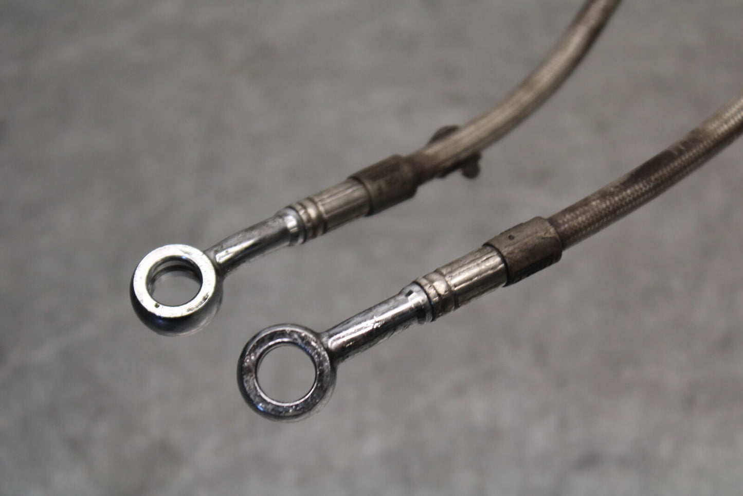 05-06 SUZUKI GSXR1000 AFTERMARKET BRAIDED FRONT BRAKE CALIPER HOSES LINES BB677