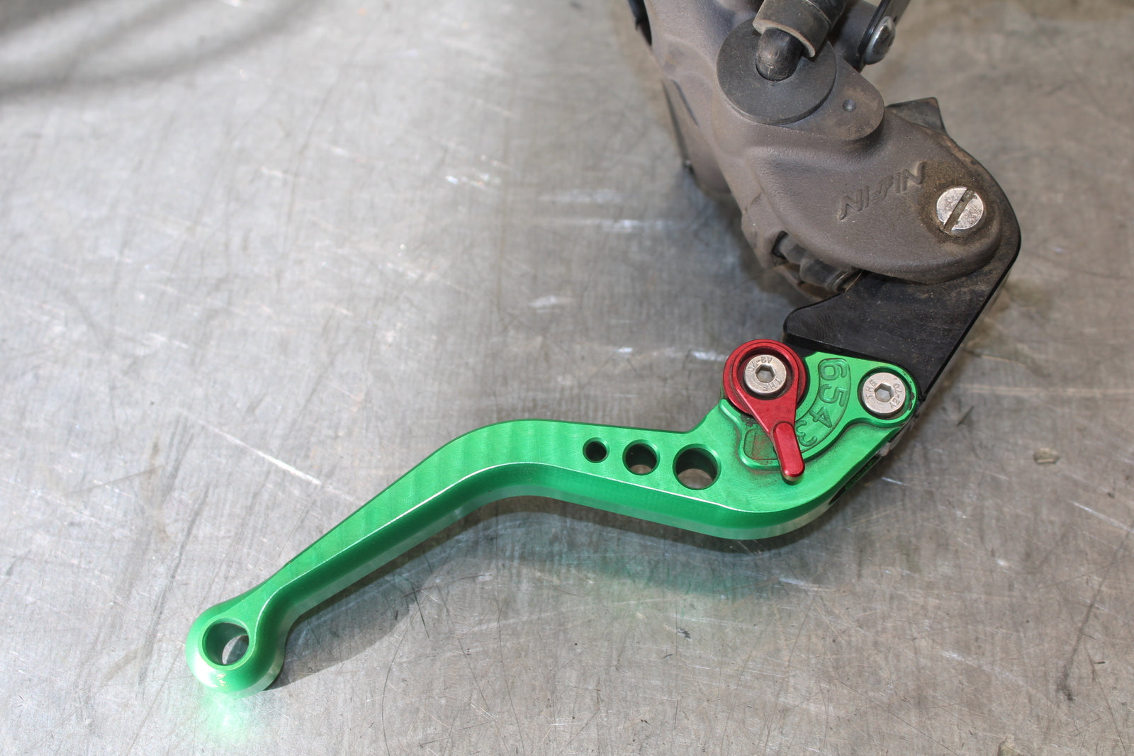 19-23 KAWASAKI NINJA ZX6R FRONT BRAKE MASTER CYLINDER w/ LEVER BB701