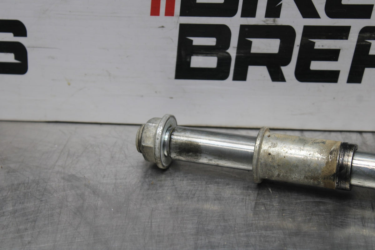 07-25 KAWASAKI VULCAN 900 VN900D CLASSIC LT FRONT WHEEL AXLE PIVOT BOLT BB842