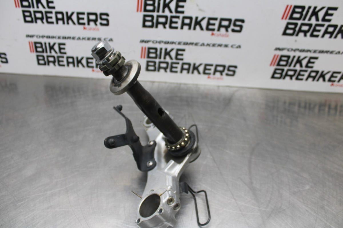 99-09 YAMAHA V STAR 1100 FRONT FORKS CLAMP LOWER TRIPLE TREE STEM BB853