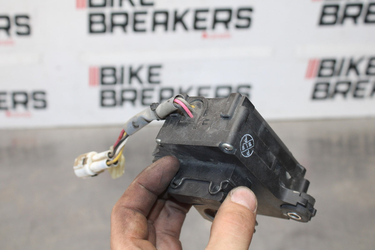 08 KAWASAKI NINJA ZX10R EXHAUST VALVE SERVO MOTOR BB902