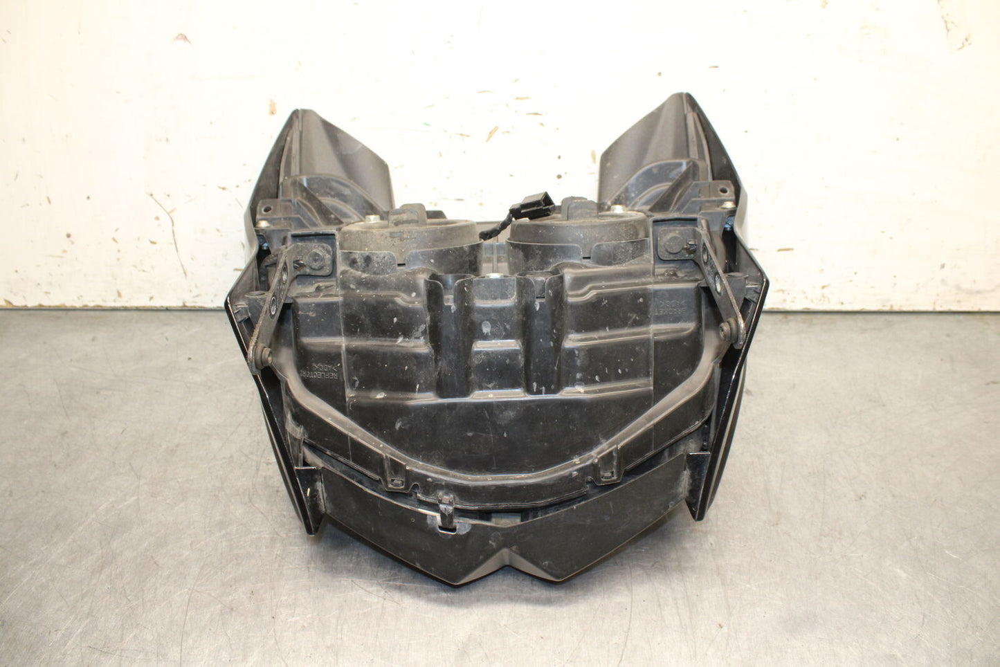 12-13 KAWASAKI Z1000 FRONT HEADLIGHT HEAD LIGHT LAMP BB743