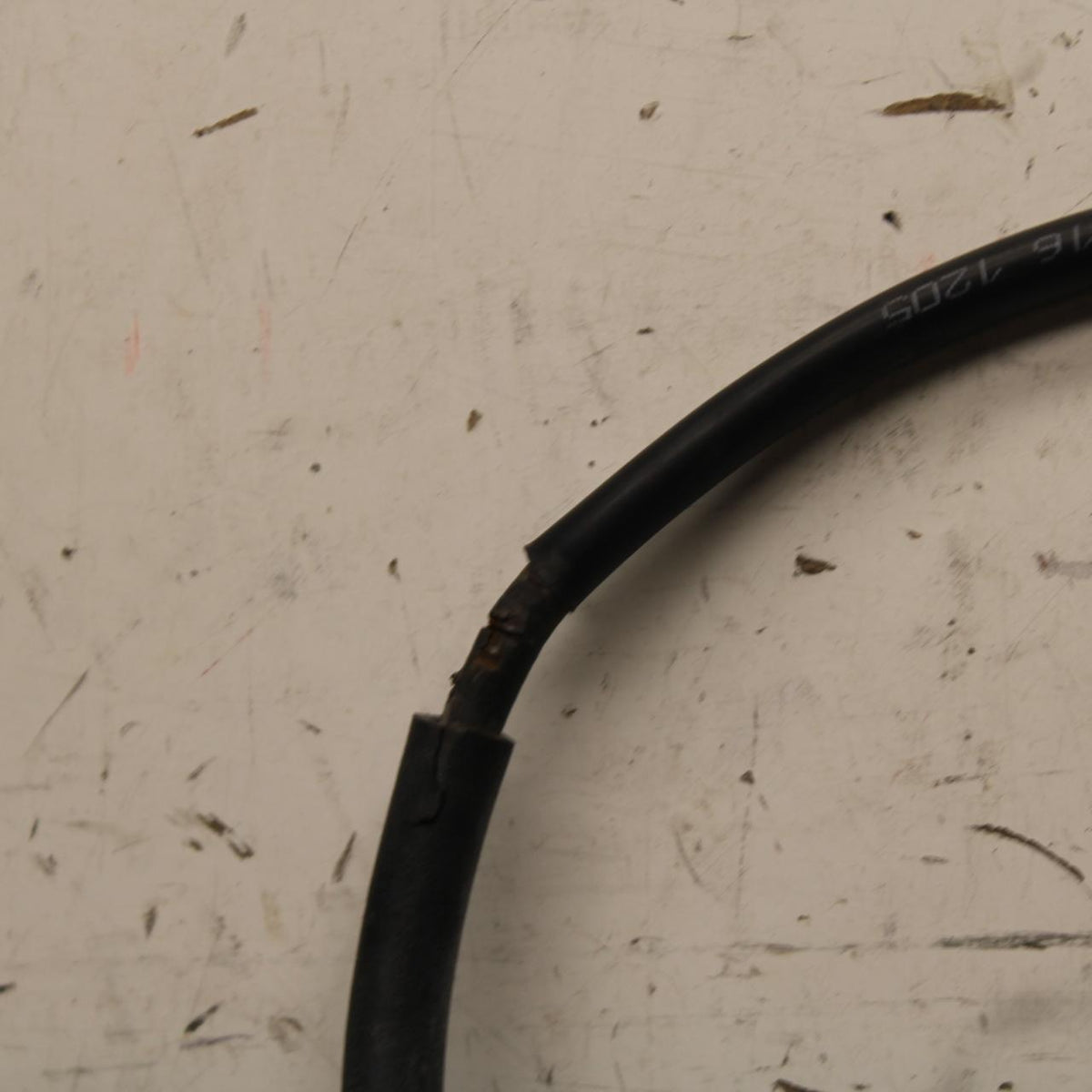 18 KTM RC 390 CLUTCH CABLE LINE BB648