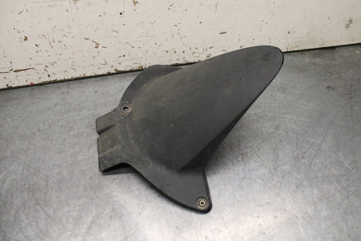 05-06 HONDA CBR600RR REAR BACK WHEEL TIRE HUGGER FENDER BB727