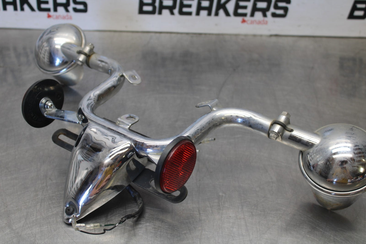08 YAMAHA V STAR 1100 XVS1100AW CLASSIC REAR TURN SIGNAL BAR MOUNT BRACKET BB916