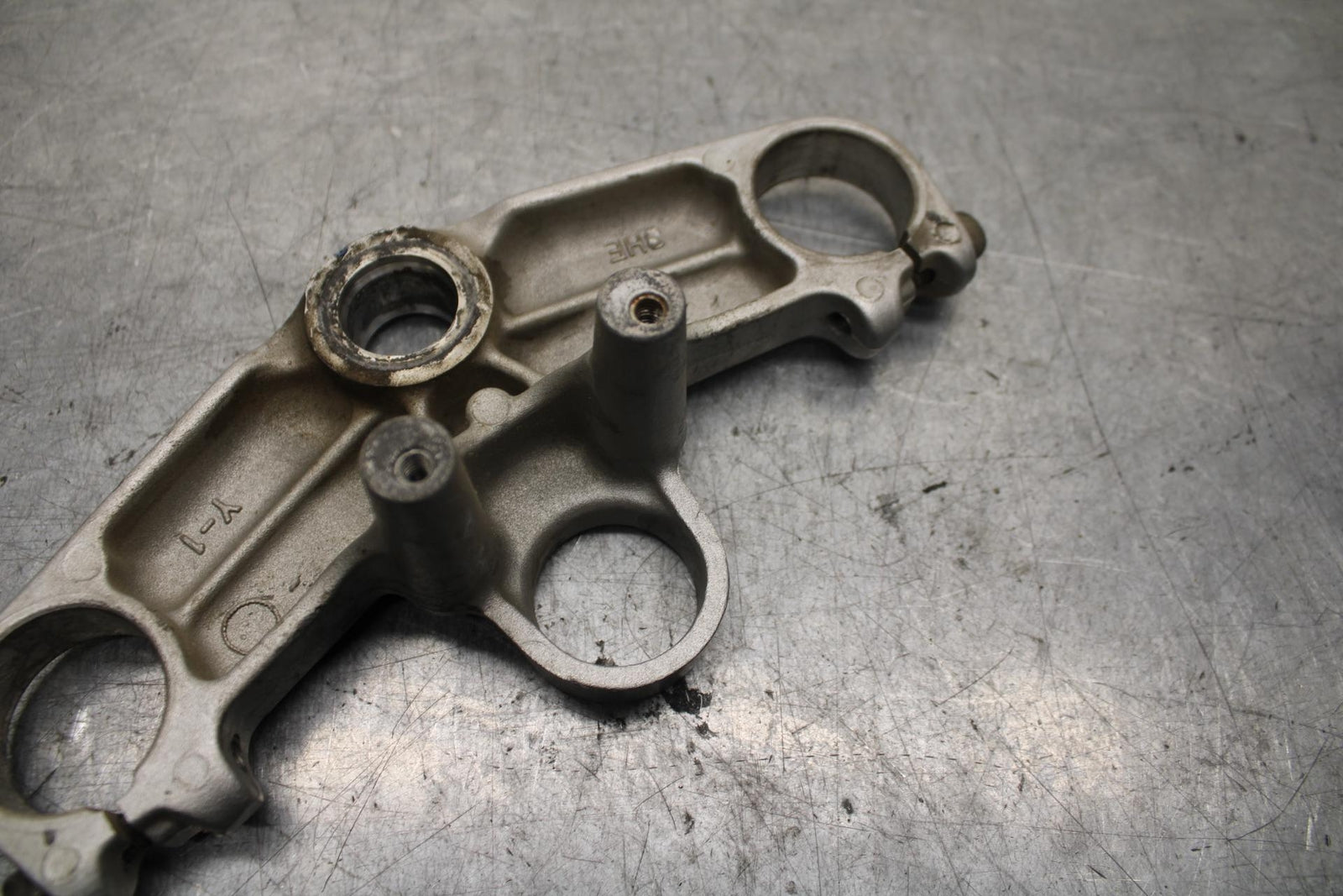 89-90 YAMAHA FZR600 FORKS UPPER TRIPLE TREE CLAMP BB76