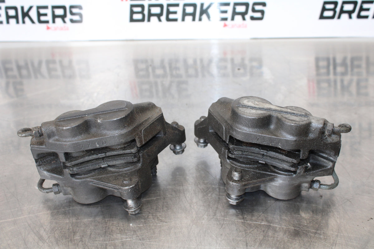 96-07 YAMAHA YZF600R RIGHT LEFT FRONT BRAKE CALIPER SET PAIR CALIPERS BB158