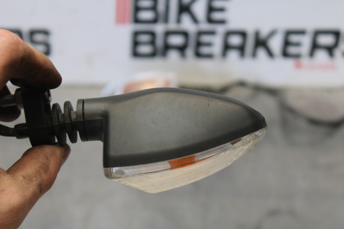 20 TRIUMPH STREET TRIPLE 765 FRONT TURN SIGNALS LIGHT INDICATORS PAIR BB864