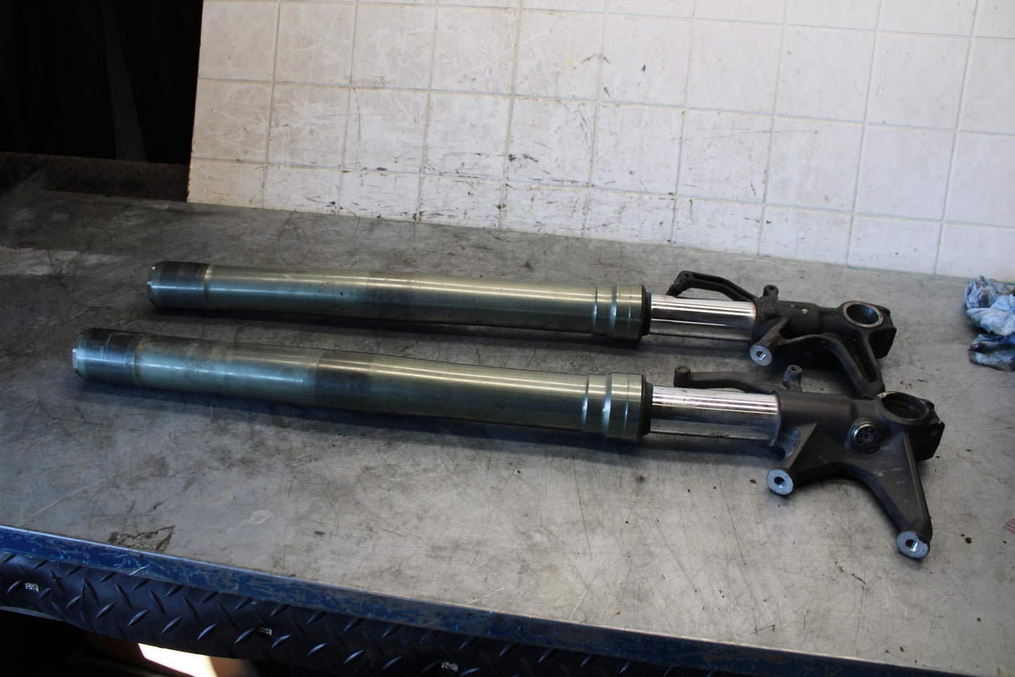 09-12 KAWASAKI NINJA ZX6R FRONT FORKS SHOCK SUSPENSION SET PAIR BB544