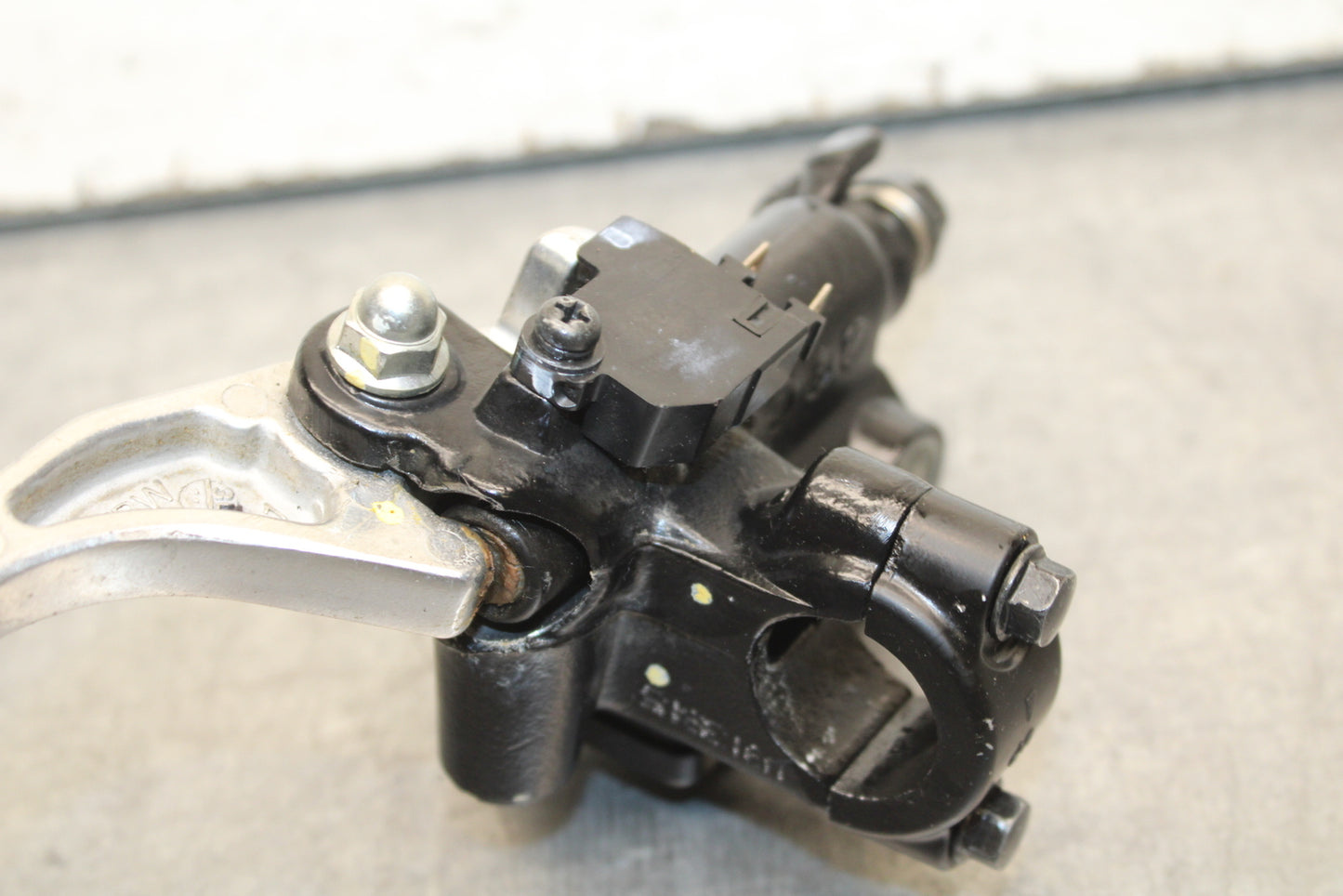 13-15 HONDA CBR500R FRONT BRAKE MASTER CYLINDER w/ LEVER 45510-MGZ-305 BB315