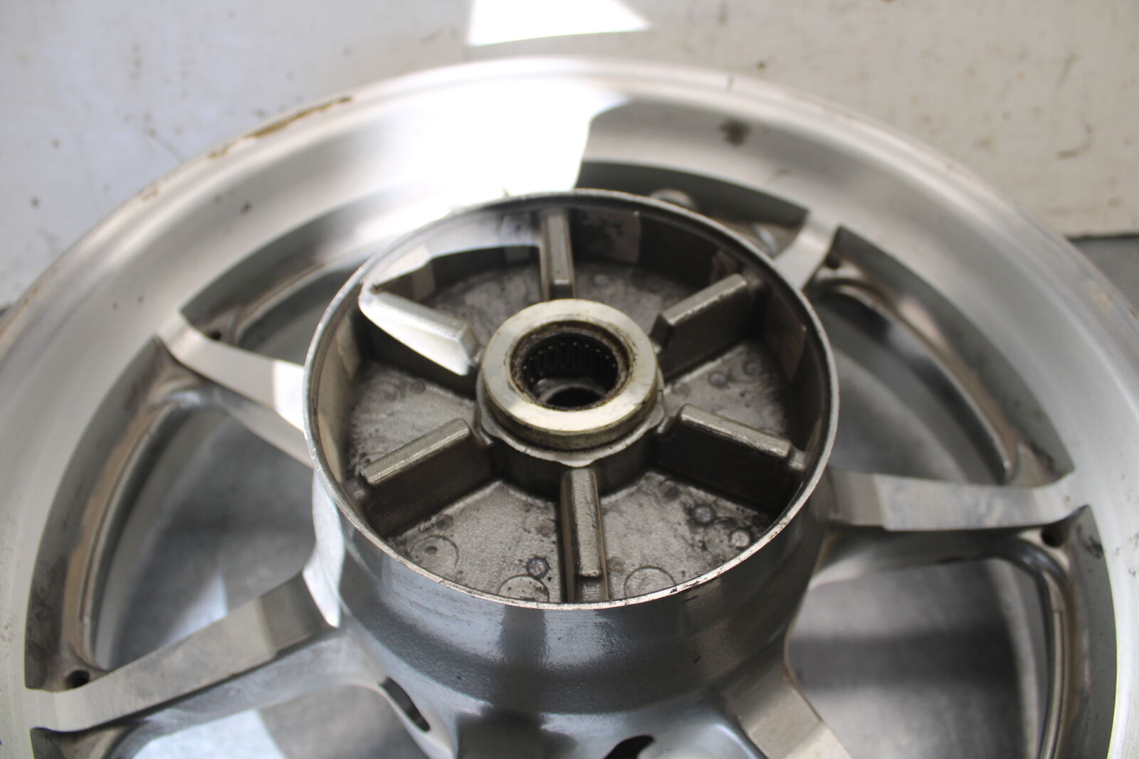 07-08 YAMAHA V STAR 1300 REAR WHEEL BACK RIM BB134