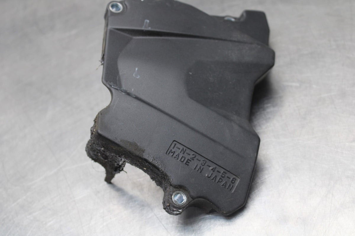 05 YAMAHA YZF R6 ENGINE SPROCKET COVER BB814